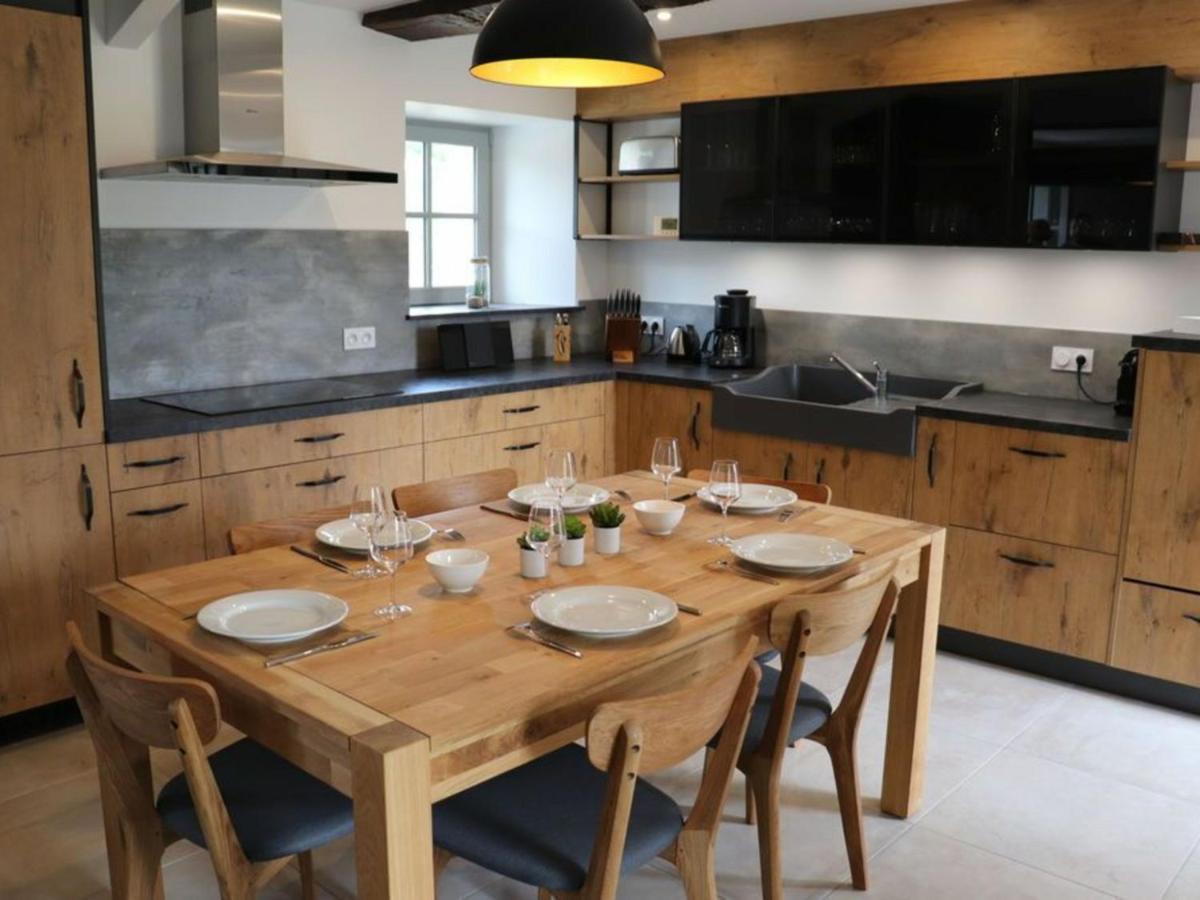 Gite 18Eme Renove Avec Piscine Couverte, Terrasse, Loisirs Et Wifi - 6 Pers. - Fr-1-426-432 Ле-Эрбье Экстерьер фото